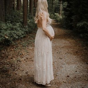 NWT Petal & Pup Montauk Lace Maxi Dress, Size S